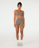 Fade Invisible Scrunch Shorts 4" | Mocha