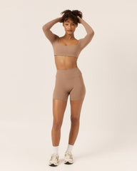 Freedom Scrunch Shorts 6" | Toffee