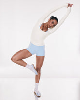 Form Invisible Scrunch Shorts 4" | Powder Blue