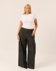 Wide Leg Cargo Pants | Deep Olive