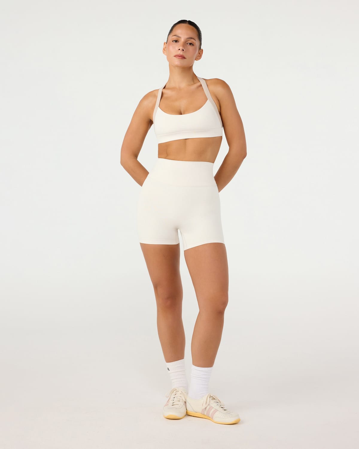 Form Invisible Scrunch High Waist Shorts 5" | Vanilla