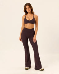Form Invisible Scrunch Flare Leggings | Espresso