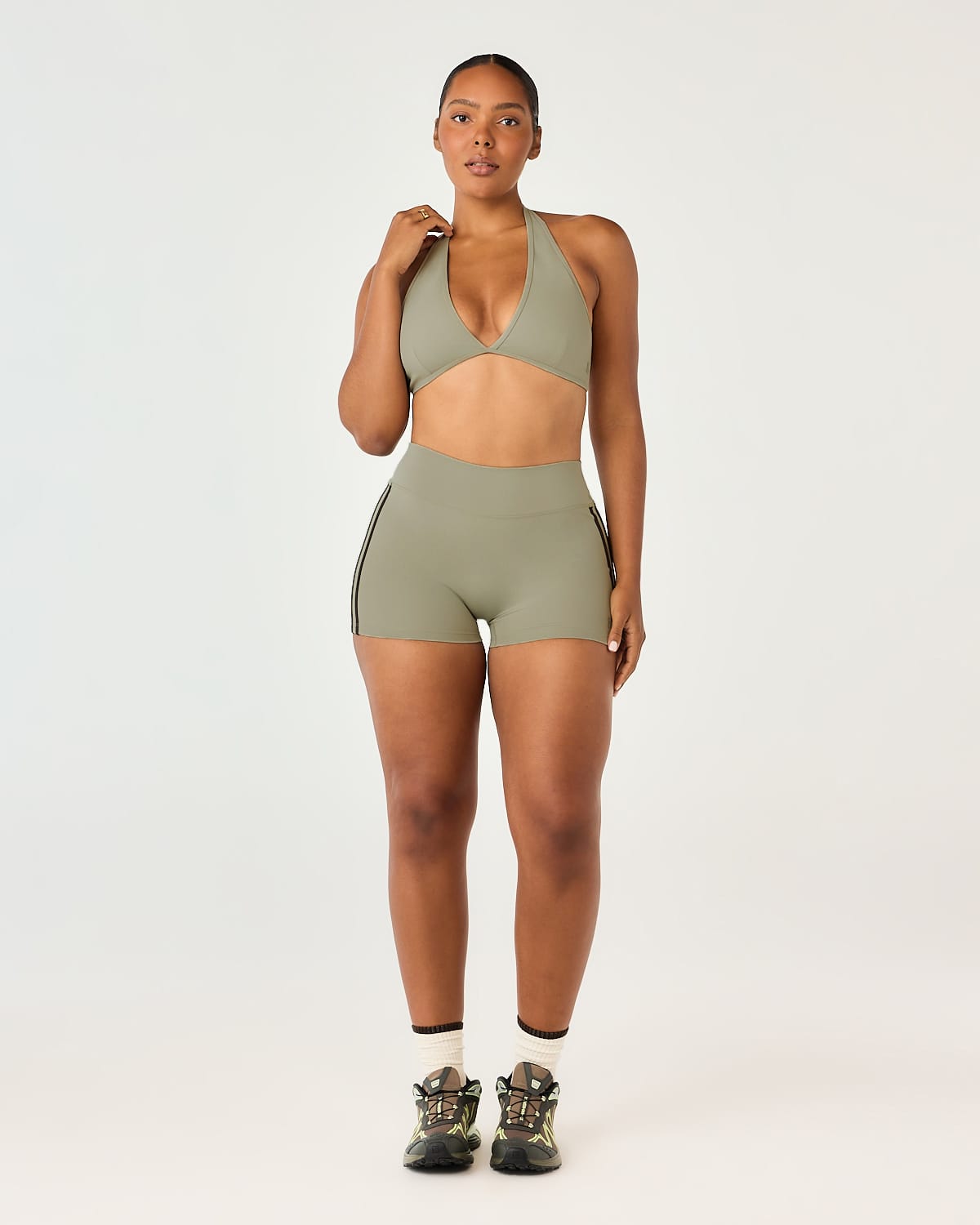 Form Invisible Scrunch Stripe Shorts 3" | Moss Green